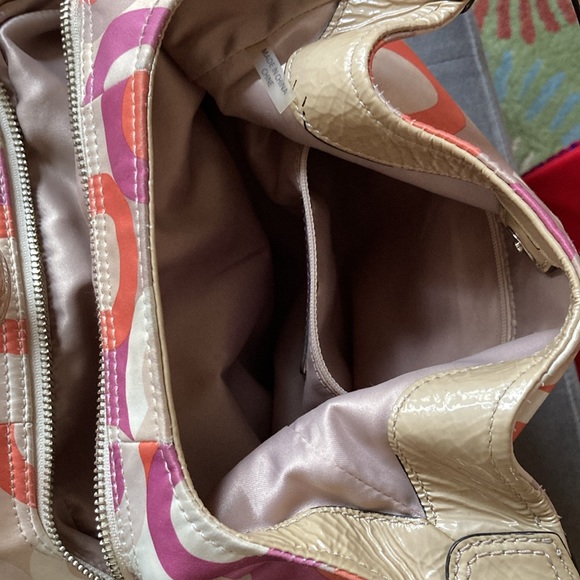 COACH purse with several compartments in great condition. - Picture 9 of 15